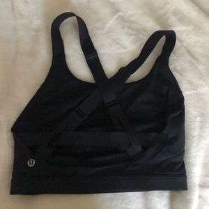 lulu lemon sports bra size Size 4